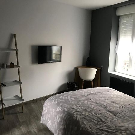 Suite 1 Cosy Cosne-sur-Loire Exterior foto