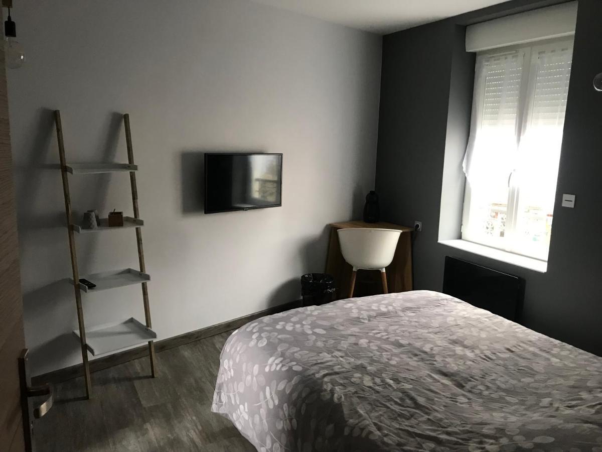 Suite 1 Cosy Cosne-sur-Loire Exterior foto